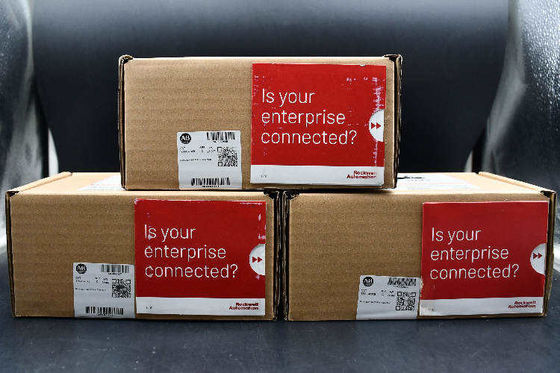 1762-L24AWA | AB | MicroLogix 1200 24 reguladores del punto proveedor