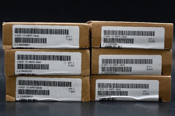 Módulo de la entrada-salida del PLC de Siemens para el uso con SIMATIC Y 200S la serie, 81 x 15 x 52 milímetros, Digitaces, 6ES7, 24 C.C. de V, SIMATIC proveedor