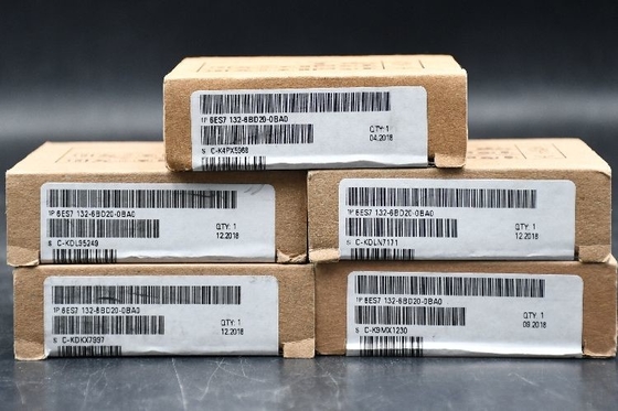 Módulo de la entrada-salida del PLC de Siemens para el uso con SIMATIC Y 200S la serie, 81 x 15 x 52 milímetros, Digitaces, 6ES7, 24 C.C. de V, SIMATIC proveedor