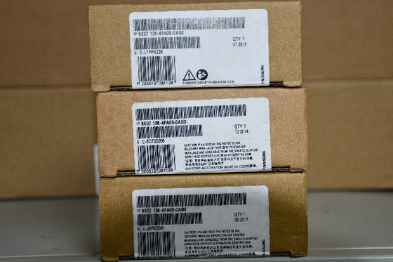 Módulo de la entrada-salida del PLC de Siemens, 130 x 45 x 35 milímetros, de análogo, 24 V DC, SIMATIC proveedor