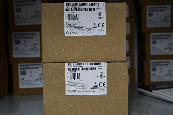 Módulo de la entrada-salida del PLC de Siemens para el uso con S7-1200 la serie, 62 x 38 X 21 milímetro, Digitaces, Digitaces, 24 C.C. de V, SIMATIC proveedor