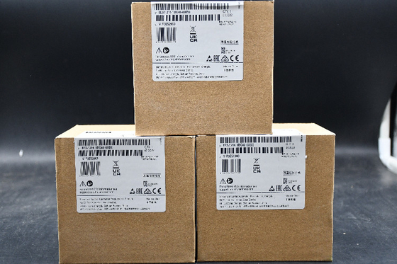 CPU del PLC de Siemens S7-1200 - 14 (entrada de Digitaces, interruptor 2 como entrada análoga) entradas, 10 (salida de Digitaces, salida de la retransmisión) proveedor